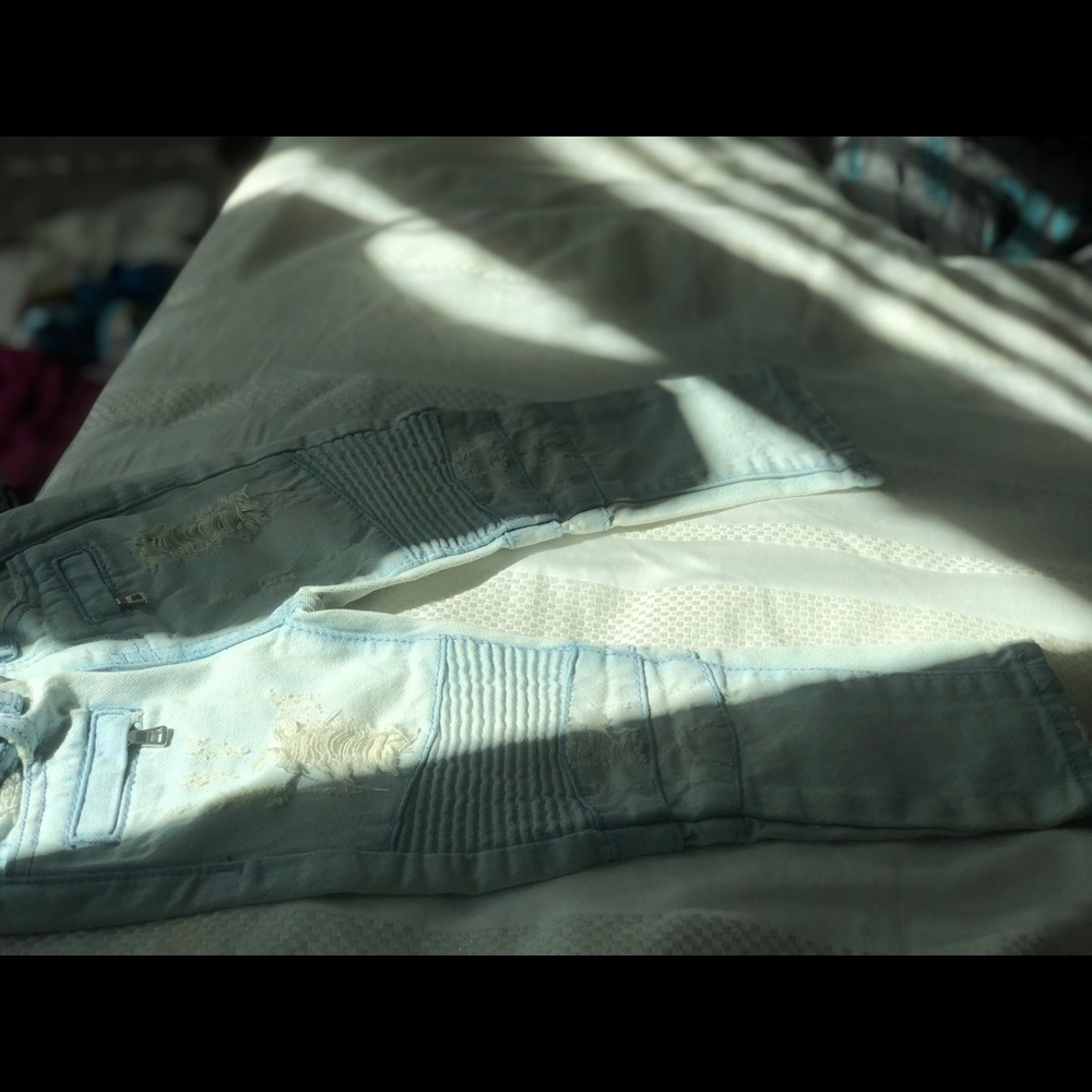 Jeans - Picture 4 of 4